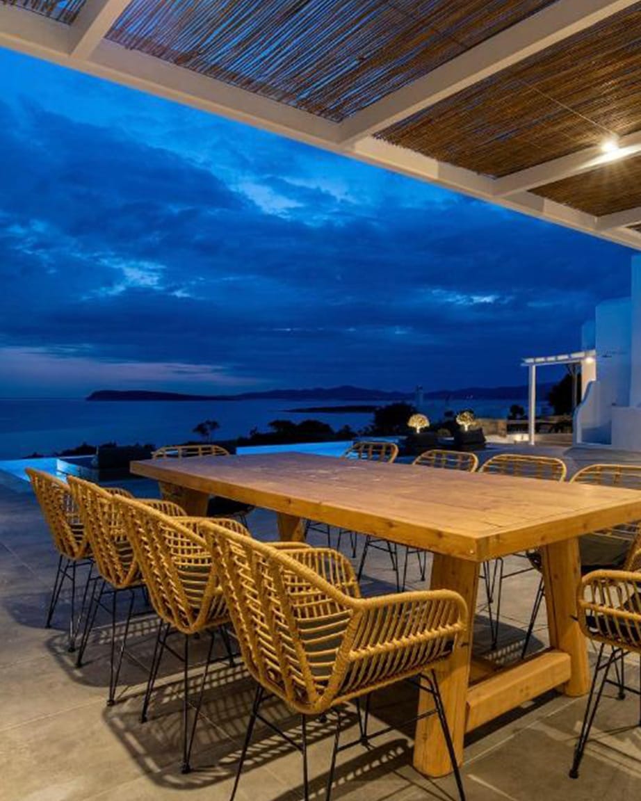 the-outdoor-spaces-villa-azzuro-11.1
